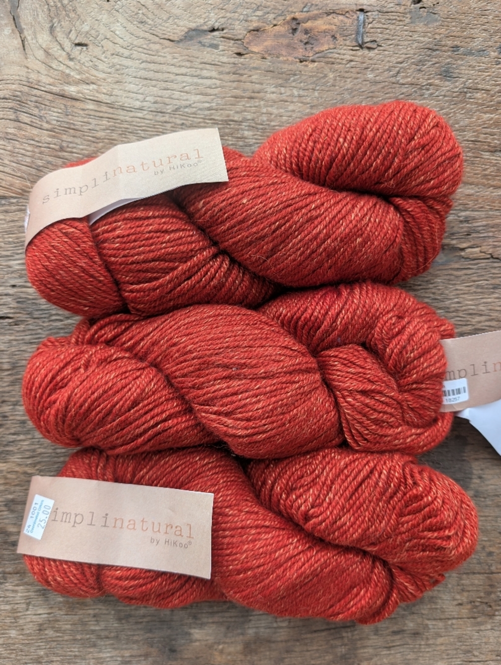 Hikoo Simplinatural Worsted Alpaca Merino Silk 3 Skeins Rust Red